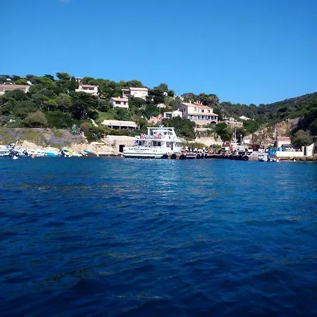 Les Bambous, Gamping Gay Et Naturiste Campingplatz